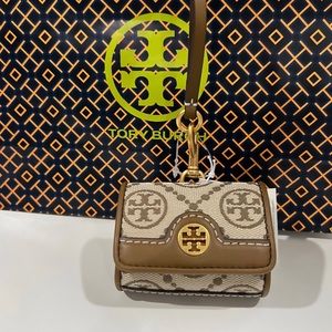 Tory Burch
Women's T Monogram Case For Airpods